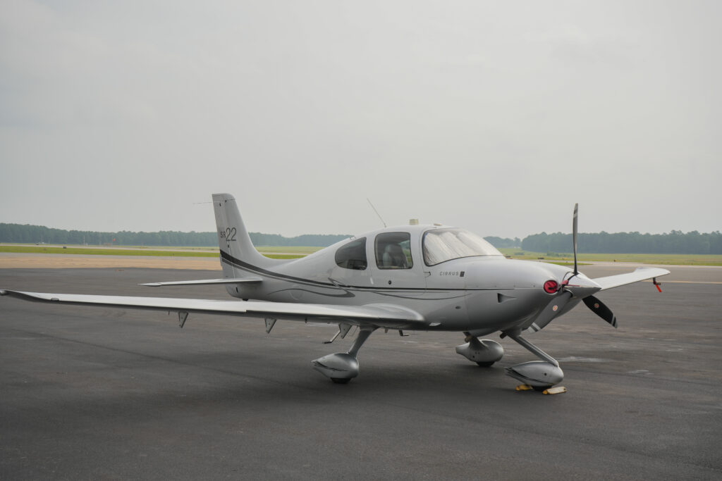 Cirrus SR22
